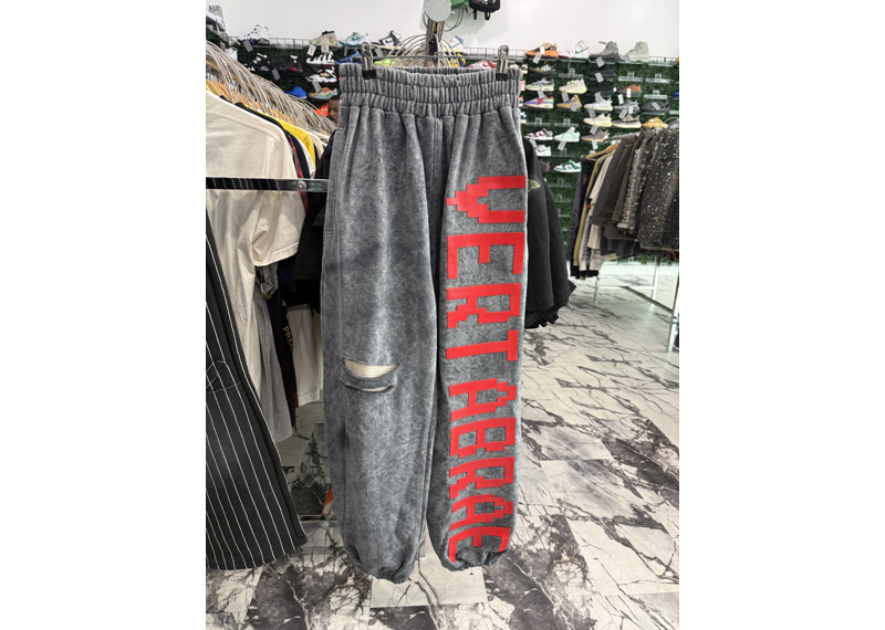 VERTABRAE GREY/RED PANTS