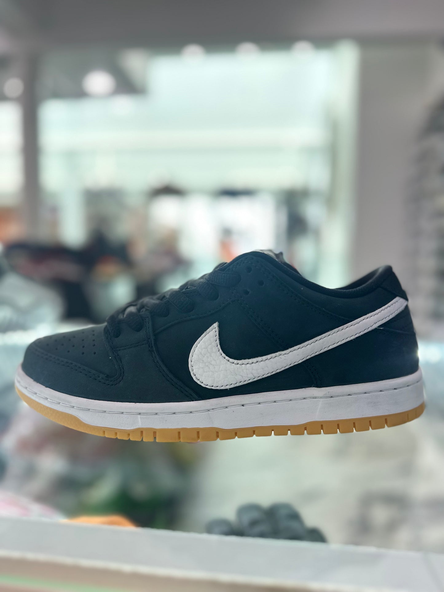 Dunk Low SB Black Gum
