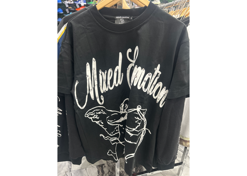 Mixed Emotion Black