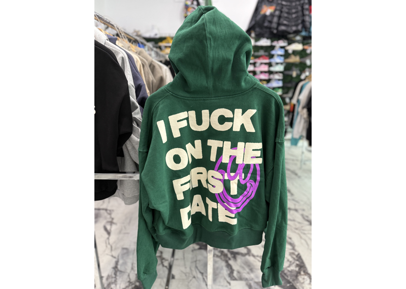 FIRST DATE PULLOVER HOODIE PURPLE