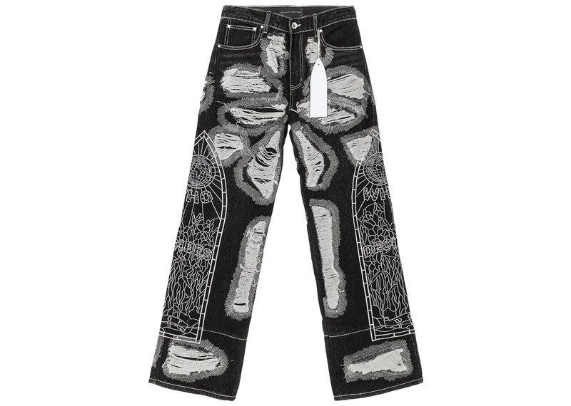 WHO DECIDES WAR DARNING JEANS