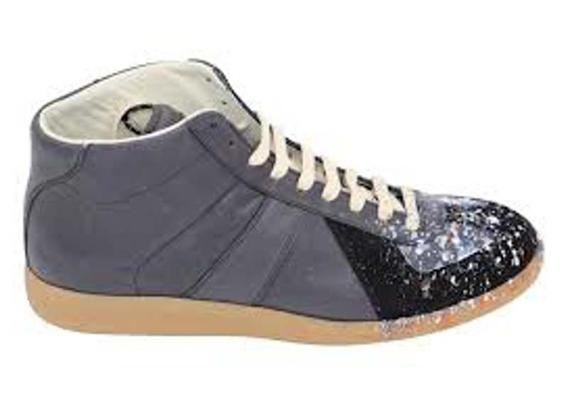 Maison Margiela Replica High sneakers featuring a paint splatter