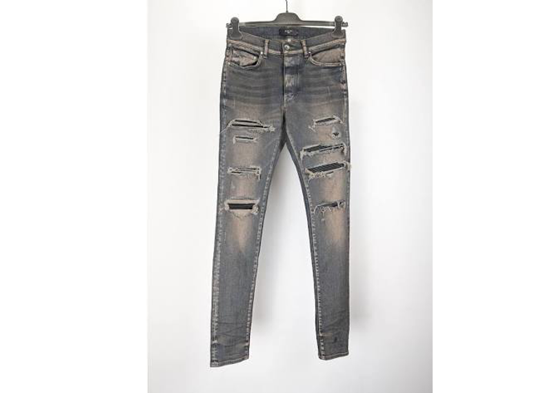 Amiri Dark Indigo washed dark blue