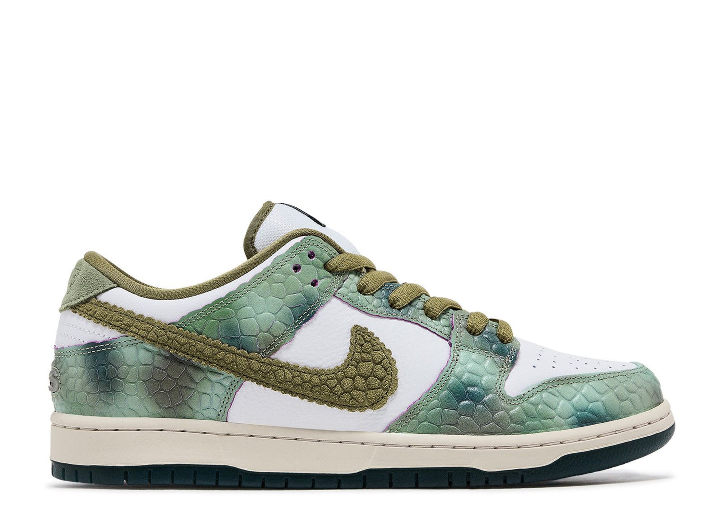 Alexis Sablone x Dunk Low SB Chameleon