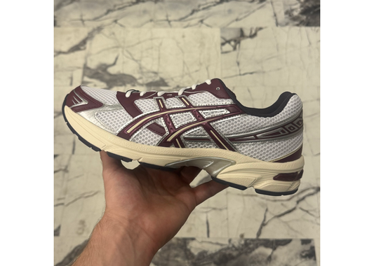 Asics 1130 maroon