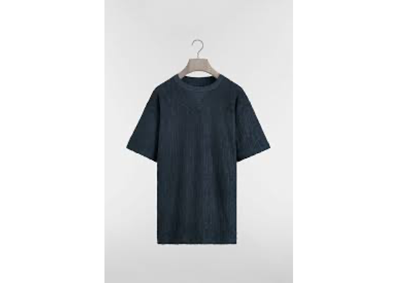 Dior Oblique T-shirt is crafted from navy blue cotton terry and features a textured jacquard design