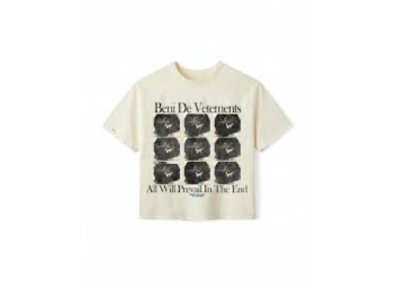 Stile De Amor Beni Vetements cream tee features a relaxed cotton jersey construction and screen-printed graphic art.