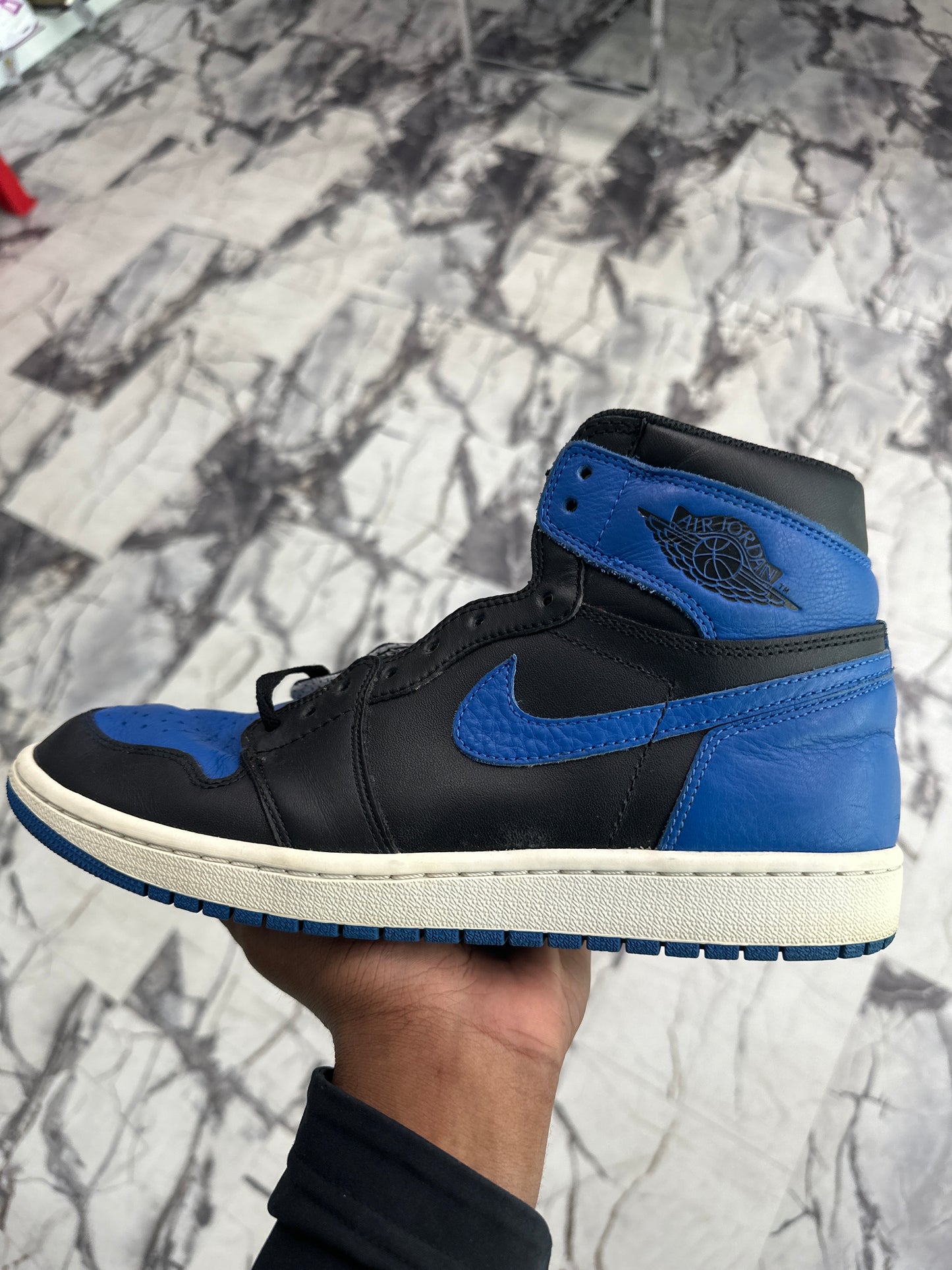 Air Jordan 1 Retro High OG Royal 2017