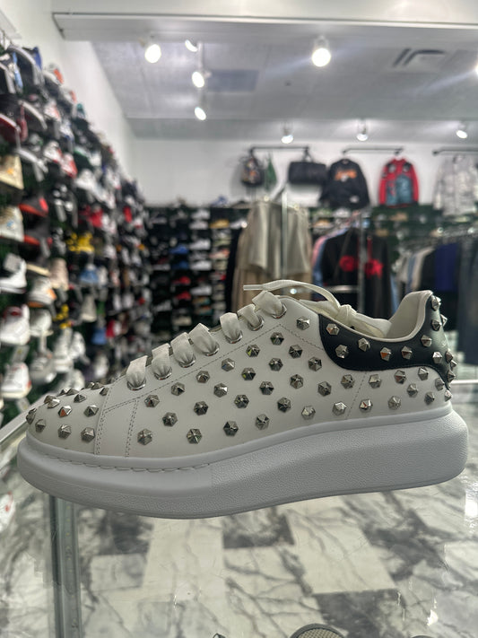 Alexander McQueen Oversized Sneaker White Black Studded