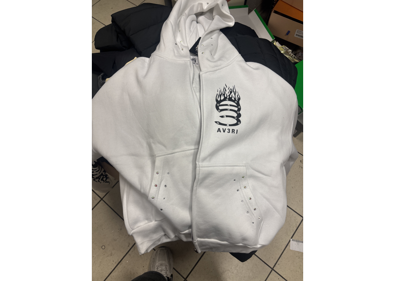 AV3RI White Hoodie