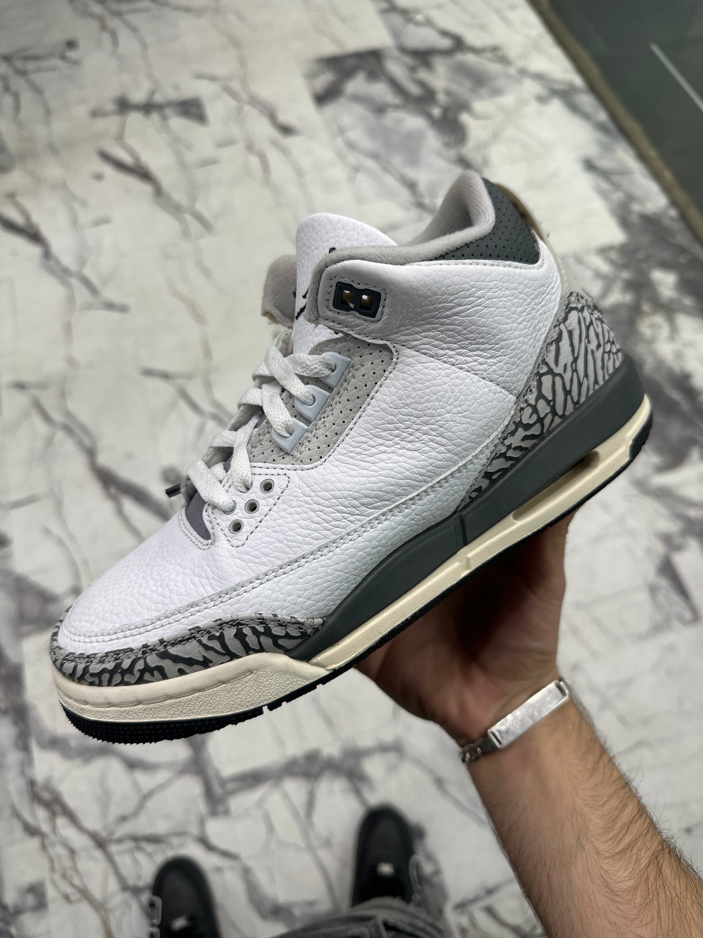 Air Jordan 3 Retro GS Cement Grey