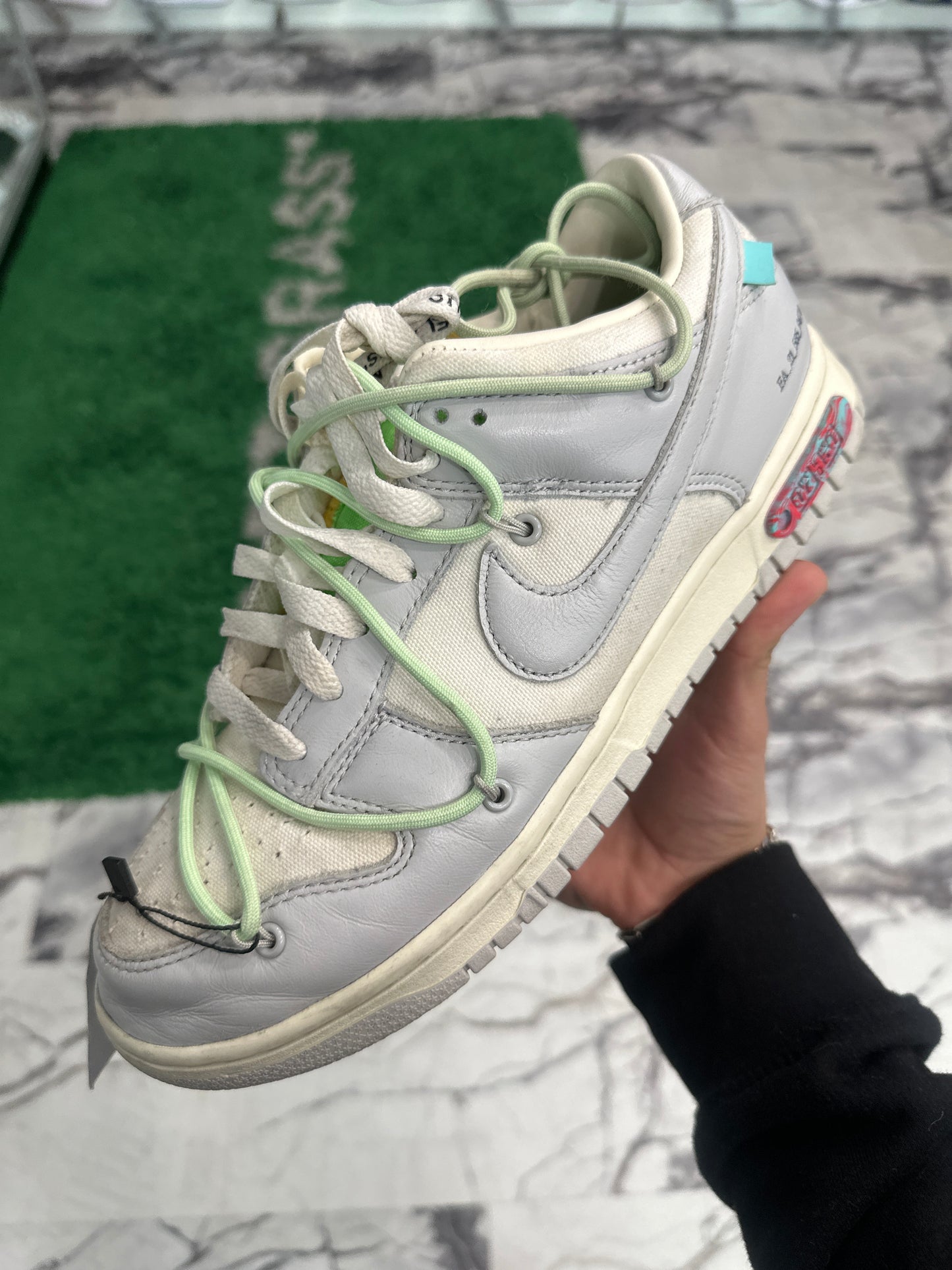 Off-White x Dunk Low Lot 07 of 50