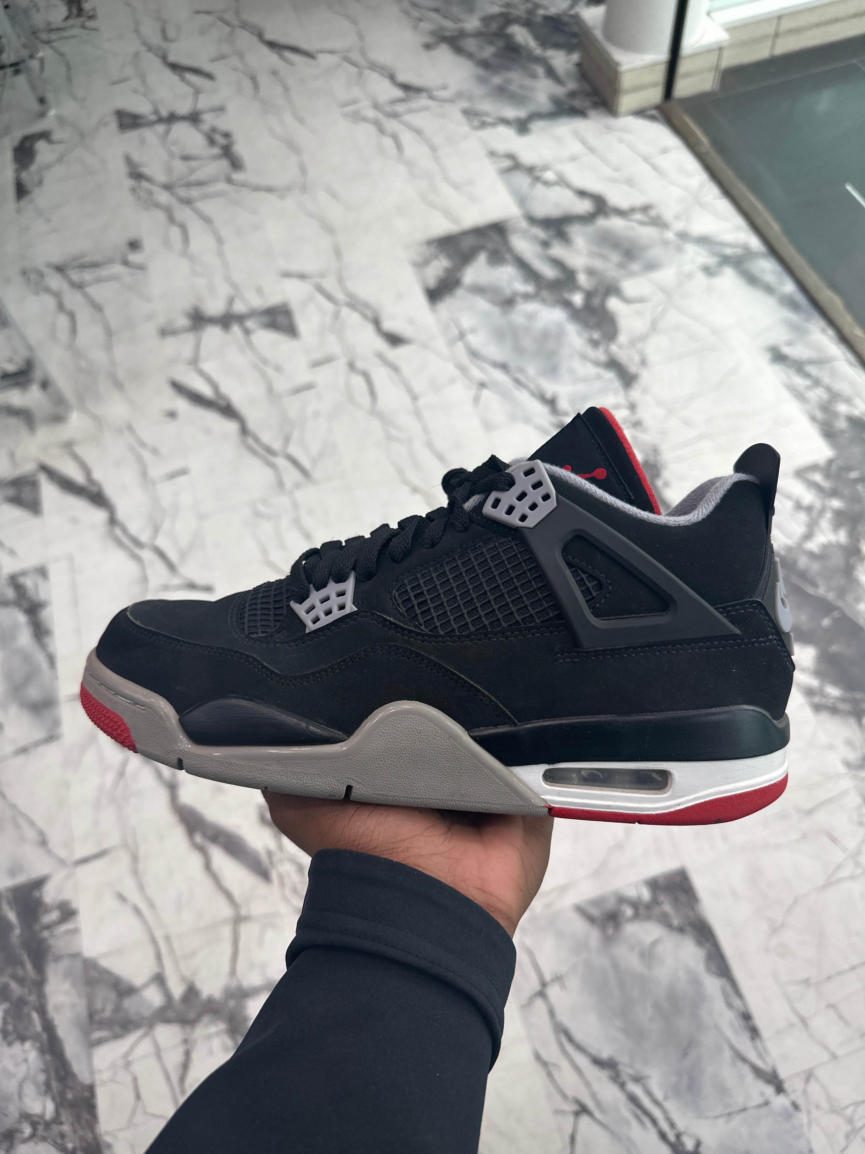 Air Jordan 4 Retro OG Bred 2019