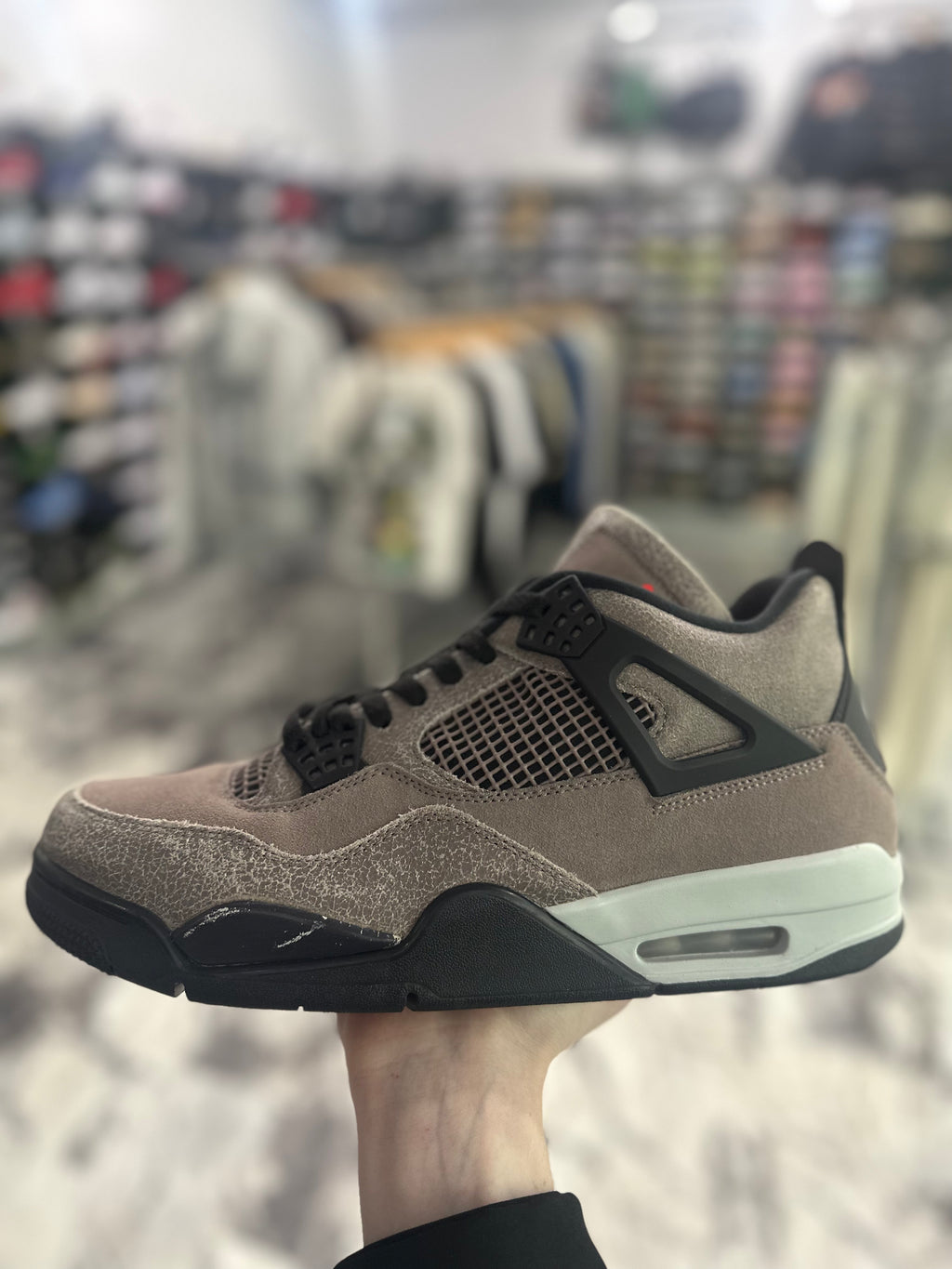 Air Jordan 4 Retro Taupe Haze