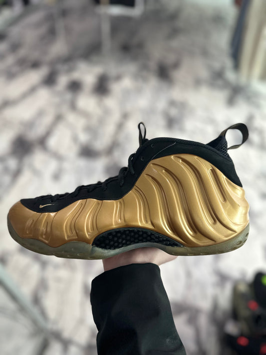 Air Foamposite One Metallic Gold