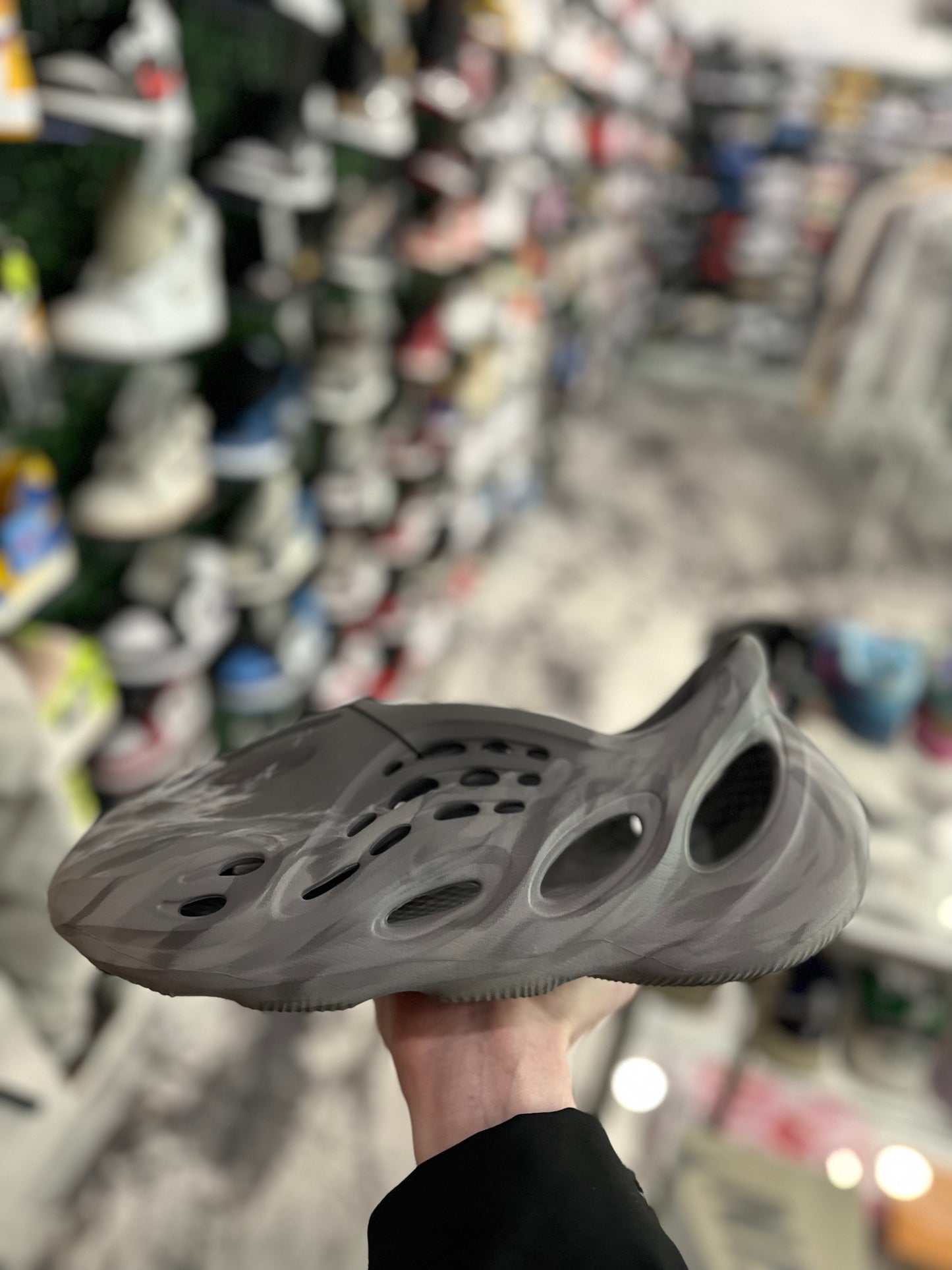 Yeezy Foam Runner MX Granite