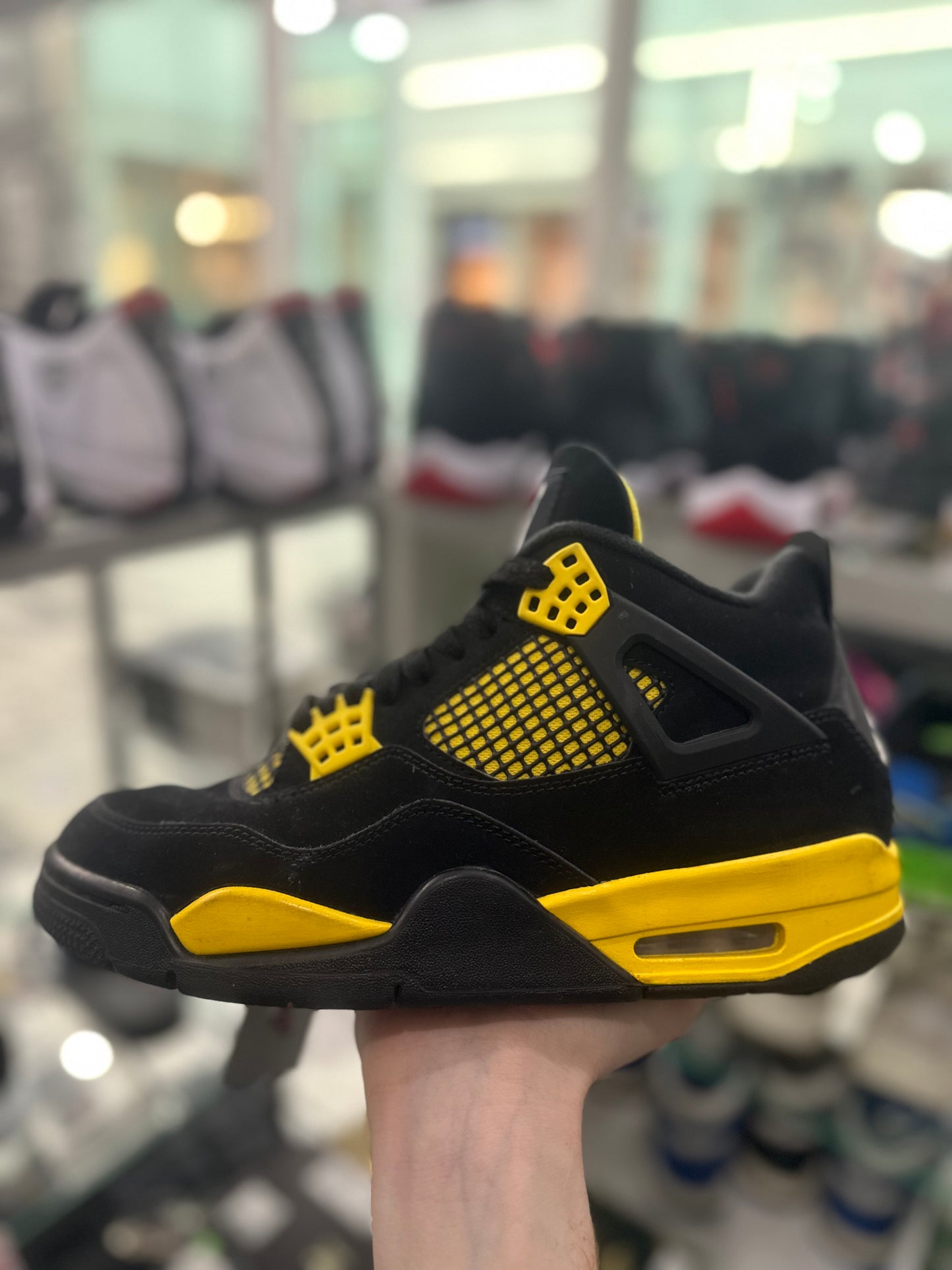 Air Jordan 4 Retro GS Thunder 2023