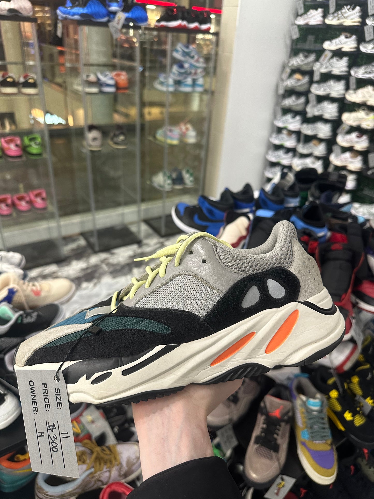 Yeezy Boost 700 Wave Runner
