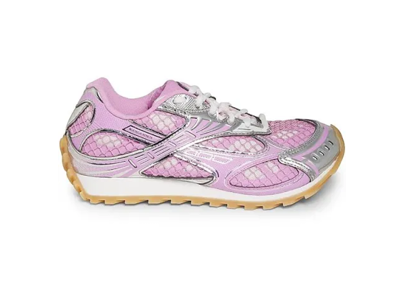 Pink Bottega Veneta orbits