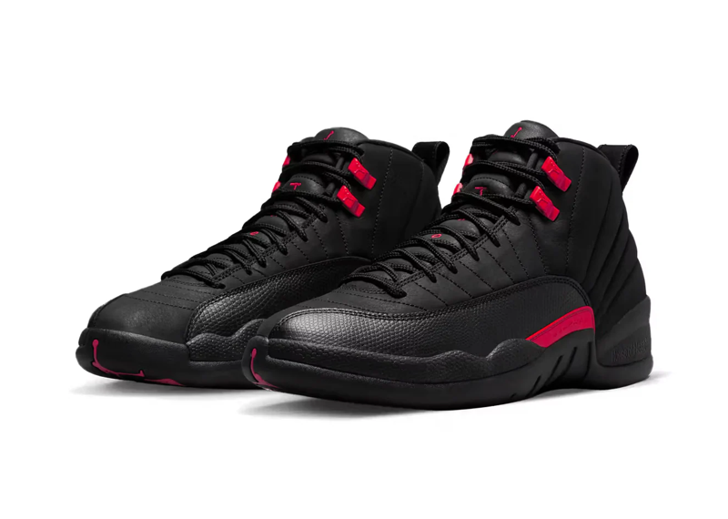 Air Jordan 12 Bloodline